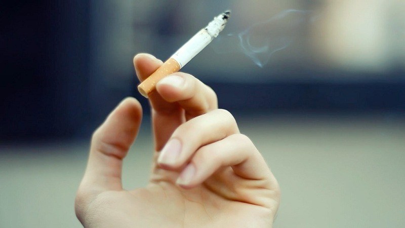 Smoking in Canada